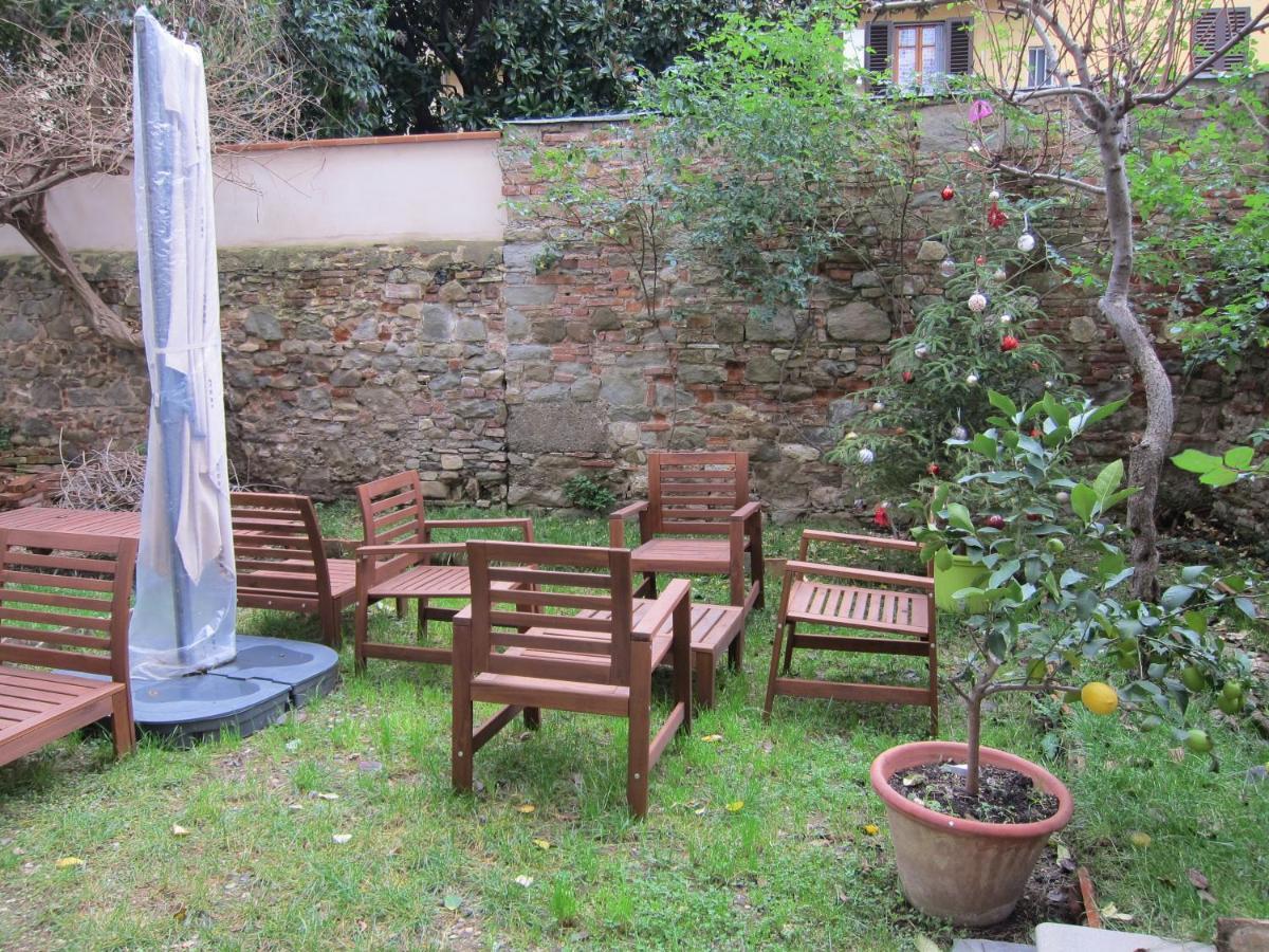 A Casa Di Enrico E Luzme Bed & Breakfast Firenze Bagian luar foto