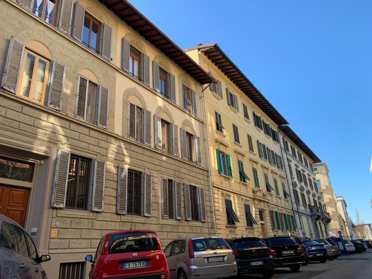 A Casa Di Enrico E Luzme Bed & Breakfast Firenze Bagian luar foto